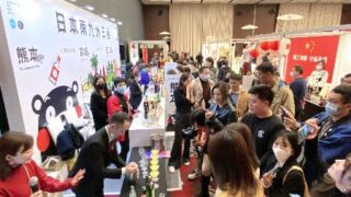 　４日、中国・上海で開かれた「Ｓａｋｅ＠文化祭」の会場（共同）