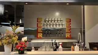 【立川市】ミシュランシェフ考案の手包み餃子とクラフトビール「東京ギョーザスタンド ウーロン」3月26日オープンしました！　　