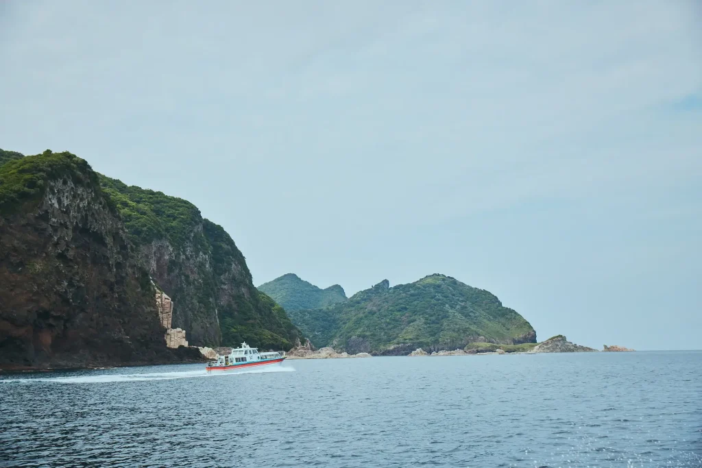 国賀巡りクルーズ(西ノ島町)